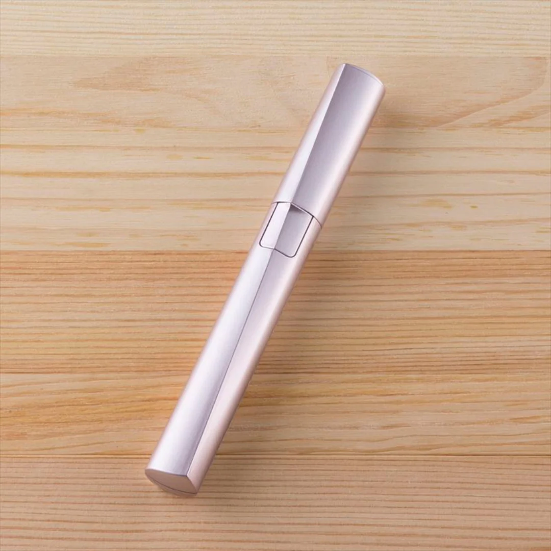[SYD]KAI Eyebrow Trimmer With Comb 1p - Image 3